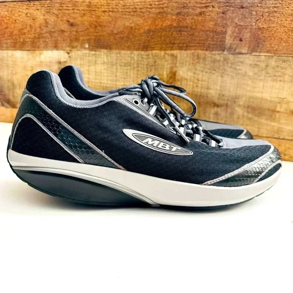 NWOT MBT Mahuta M Black Shoes